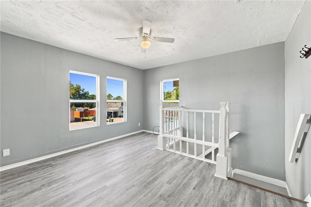 304 E 22nd St ##B - Photo 5 of 9