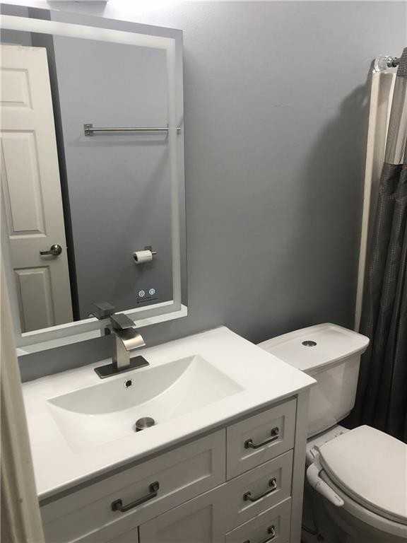 71 New England Ct - Photo 2 of 6