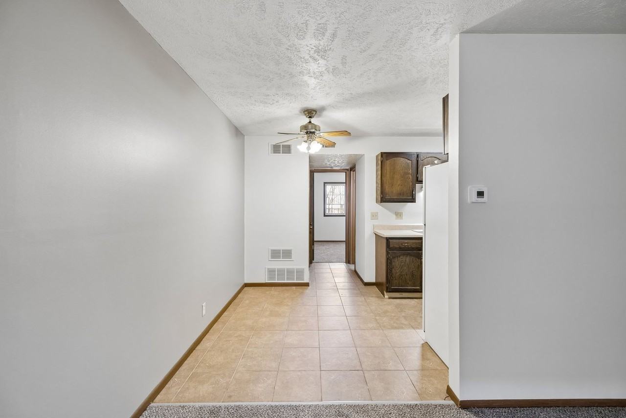 Countyshire Apartments - Photo 5 of 15