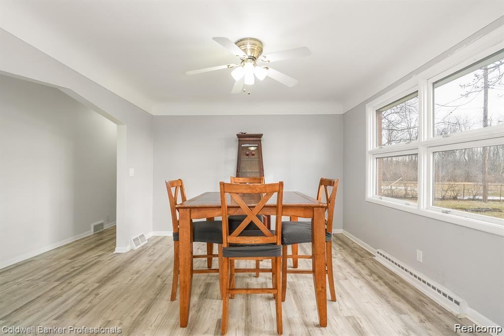 7851 Haggerty Rd - Photo 4 of 9