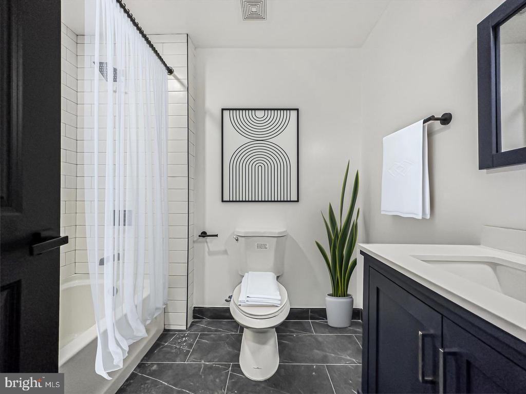 501 N Cannon Ave - Photo 5 of 18