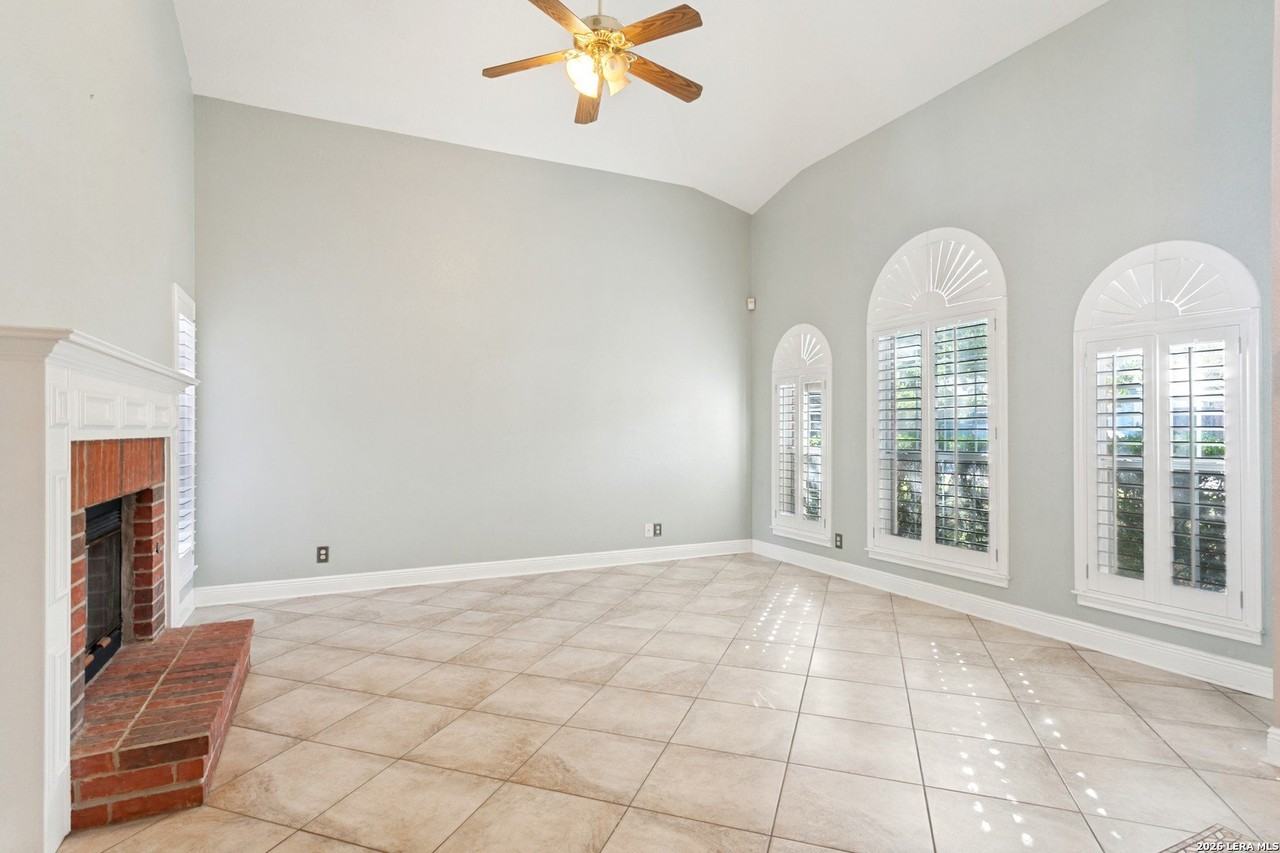 5803 Spring Crown - Photo 5 of 25