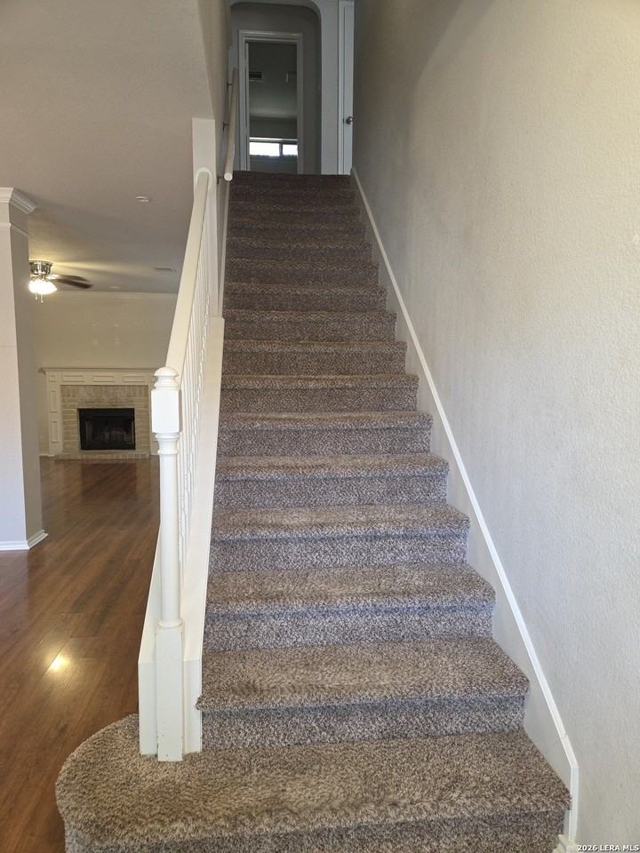 1906 Shoreham - Photo 4 of 24