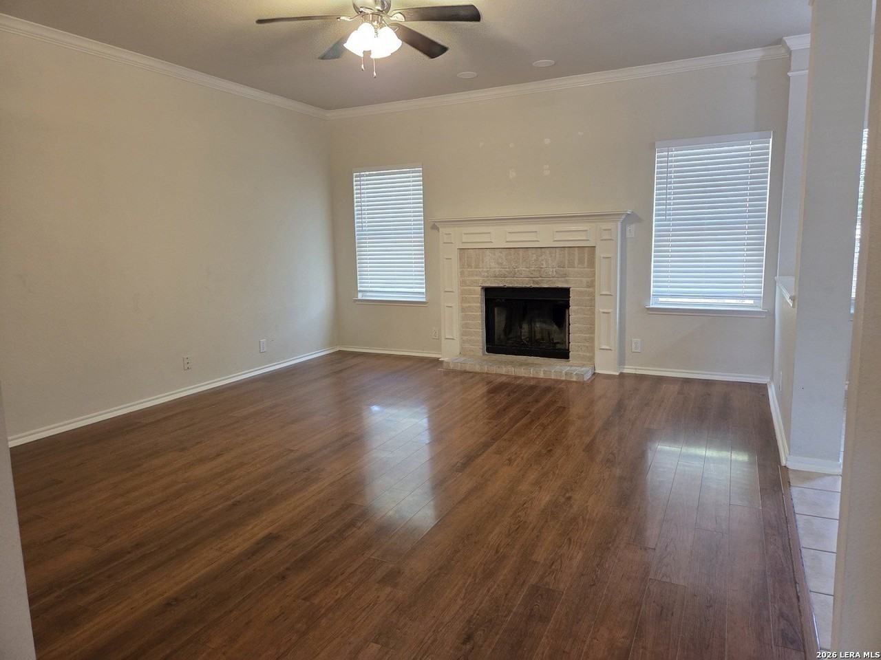 1906 Shoreham - Photo 5 of 24