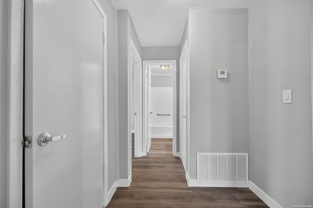 425 San Blas - Photo 7 of 9