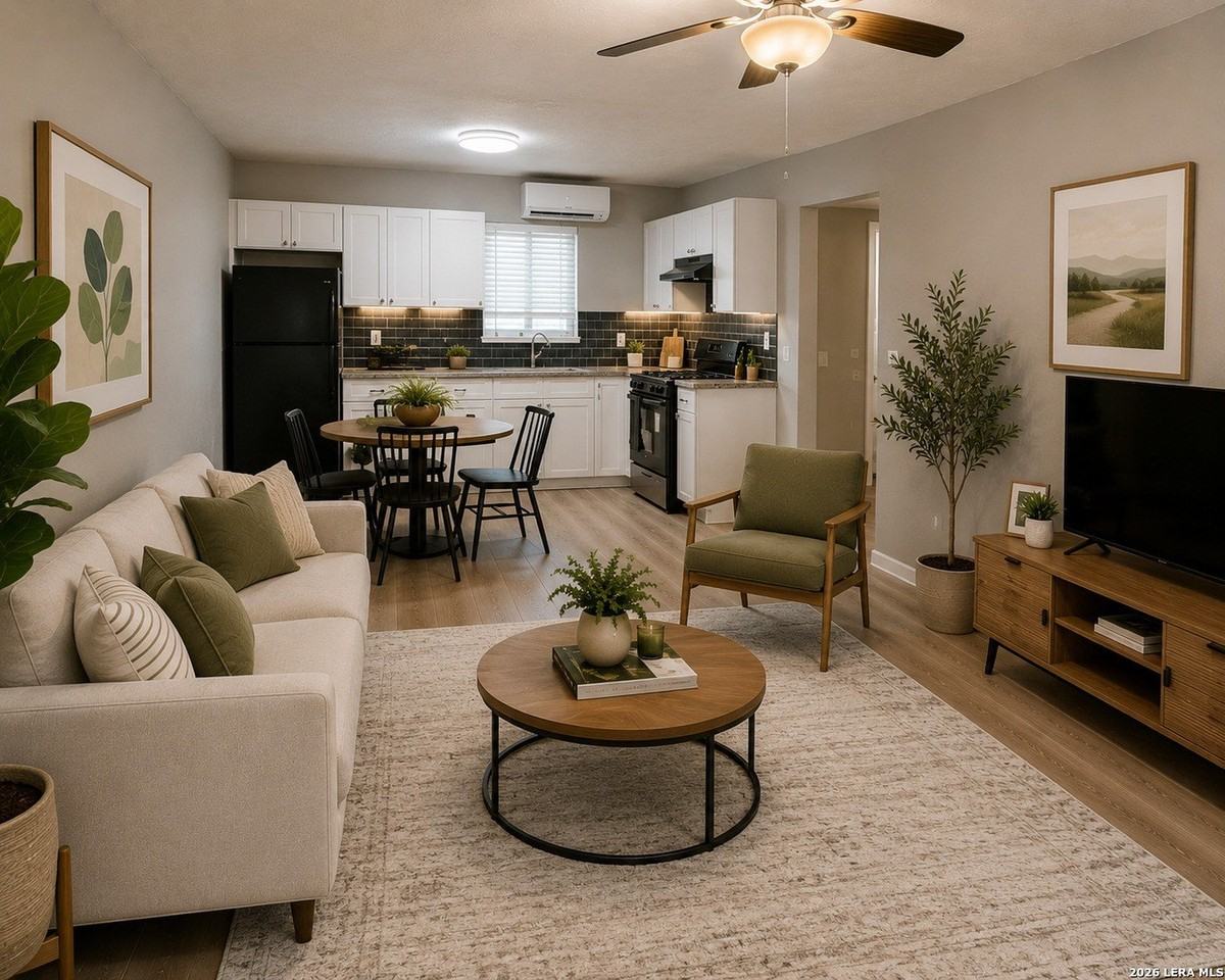 506 El Monte Blvd - Photo 3 of 10