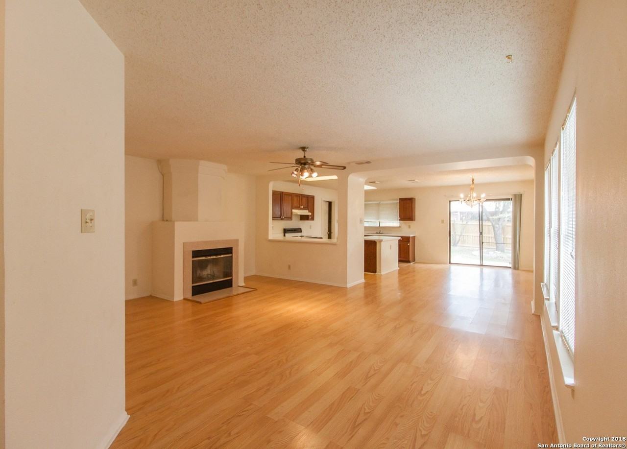 7054 Autumn Park - Photo 2 of 25