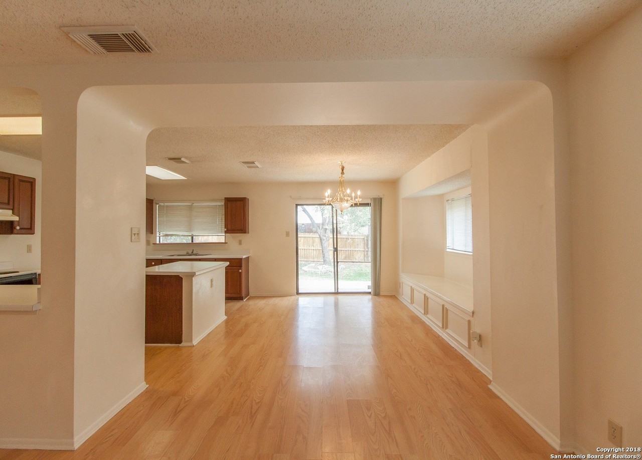 7054 Autumn Park - Photo 5 of 25