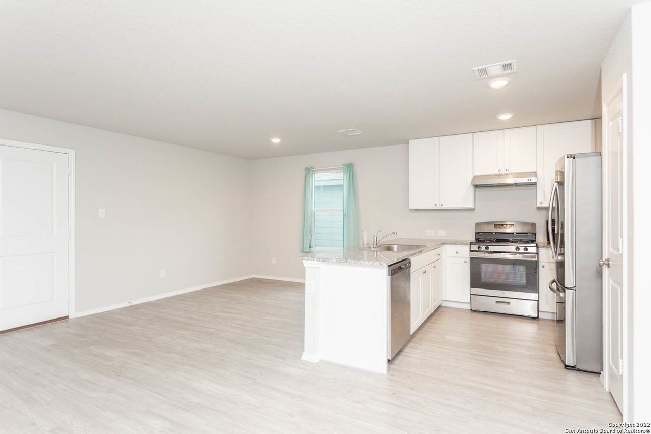 9227 Griffith Run - Photo 3 of 11