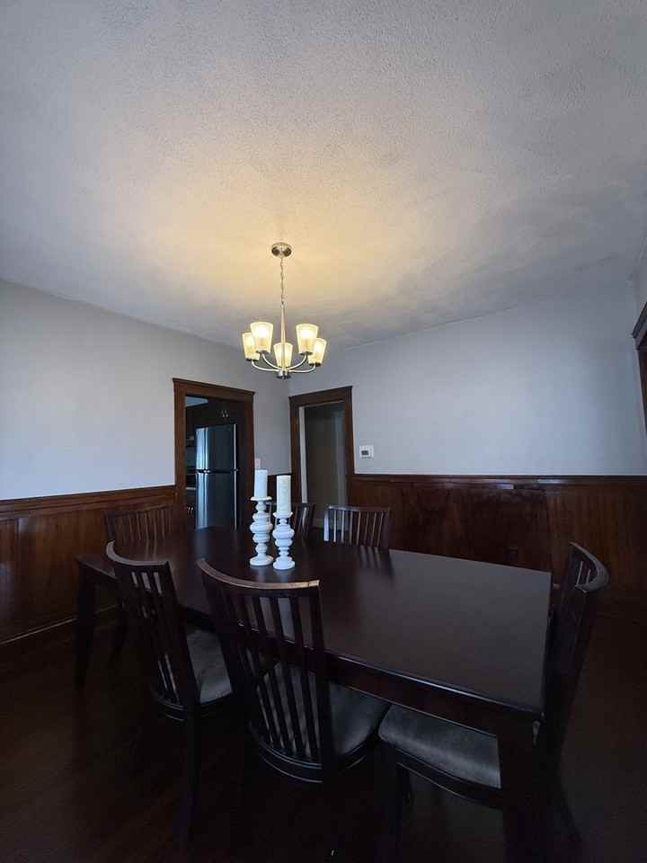 1181 Saratoga St - Photo 5 of 20