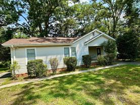 105 Cochran Rd - Photo 1 of 1
