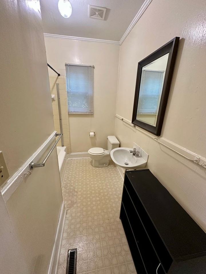 105 Cochran Rd - Photo 6 of 21