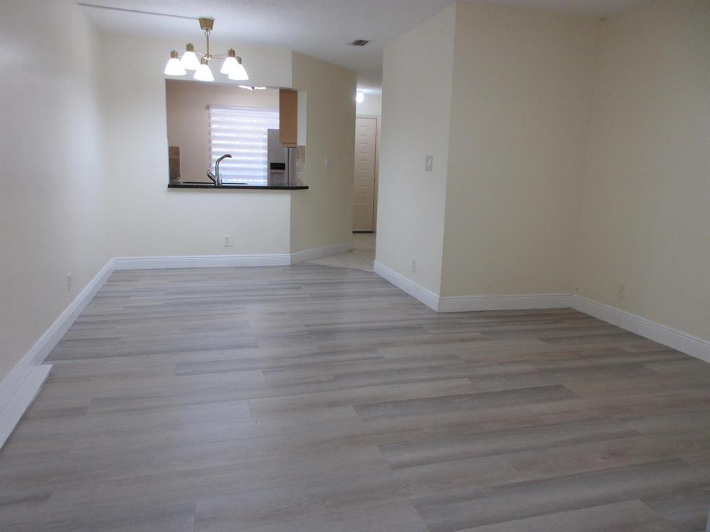 9180 Nw 40th St - Photo 2 of 15