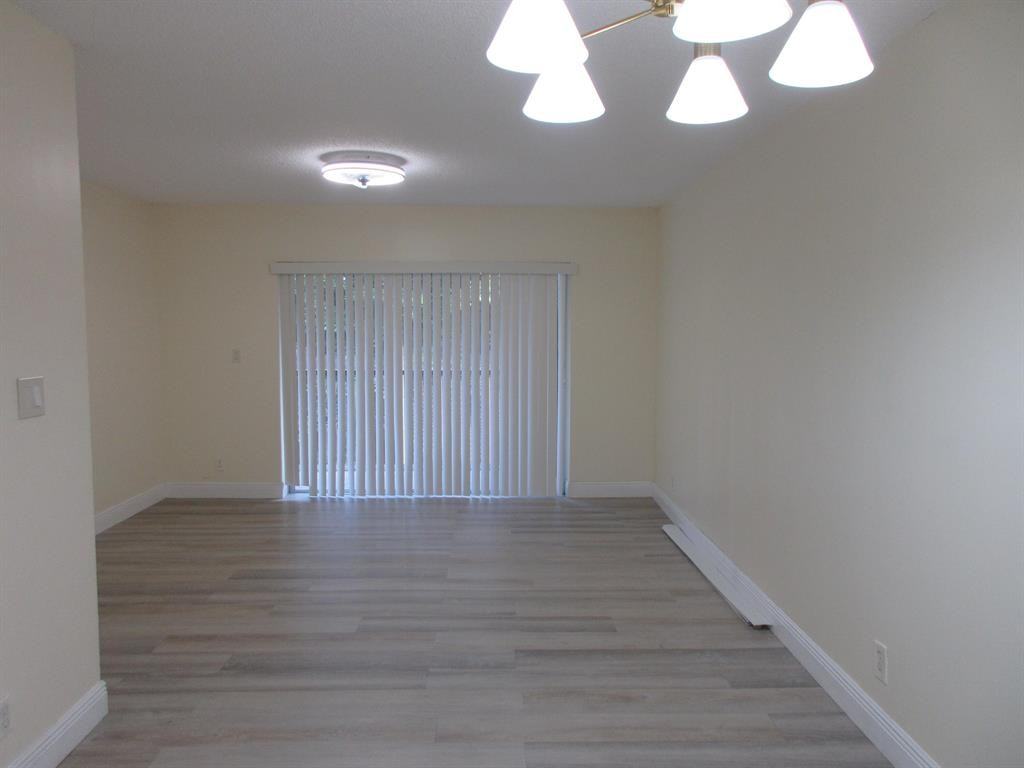 9180 Nw 40th St - Photo 3 of 15