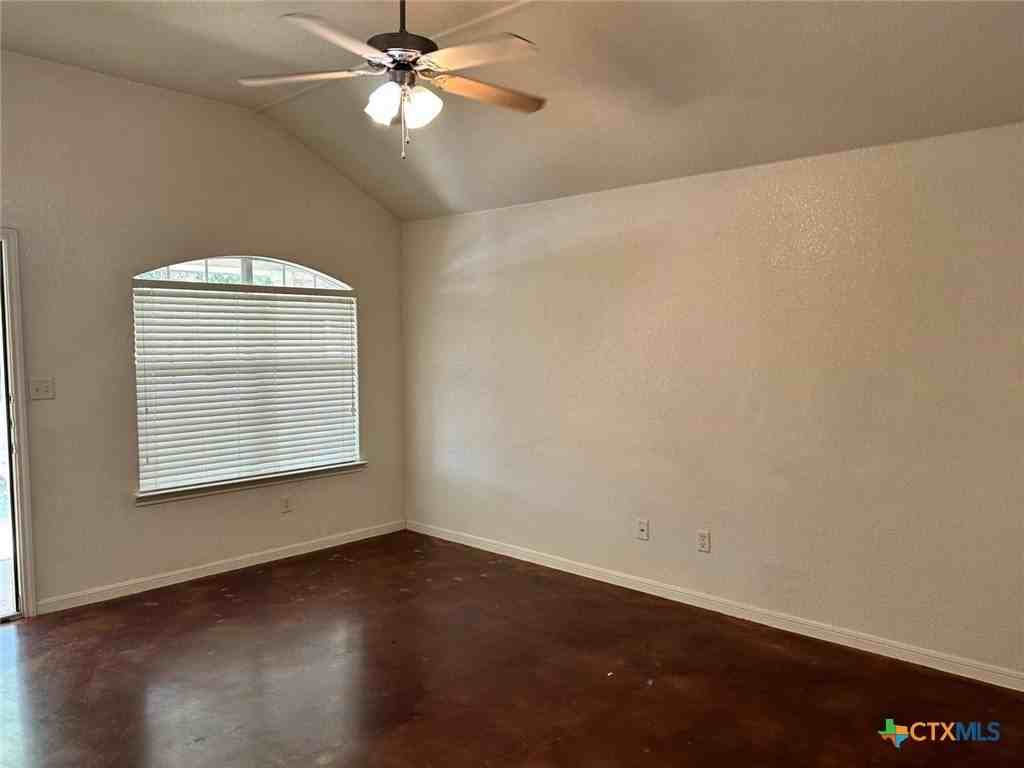5014 205 Loop #A - Photo 3 of 11
