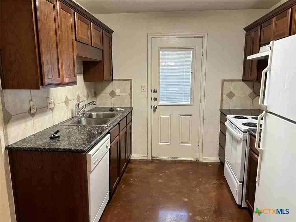 5014 205 Loop #A - Photo 4 of 11
