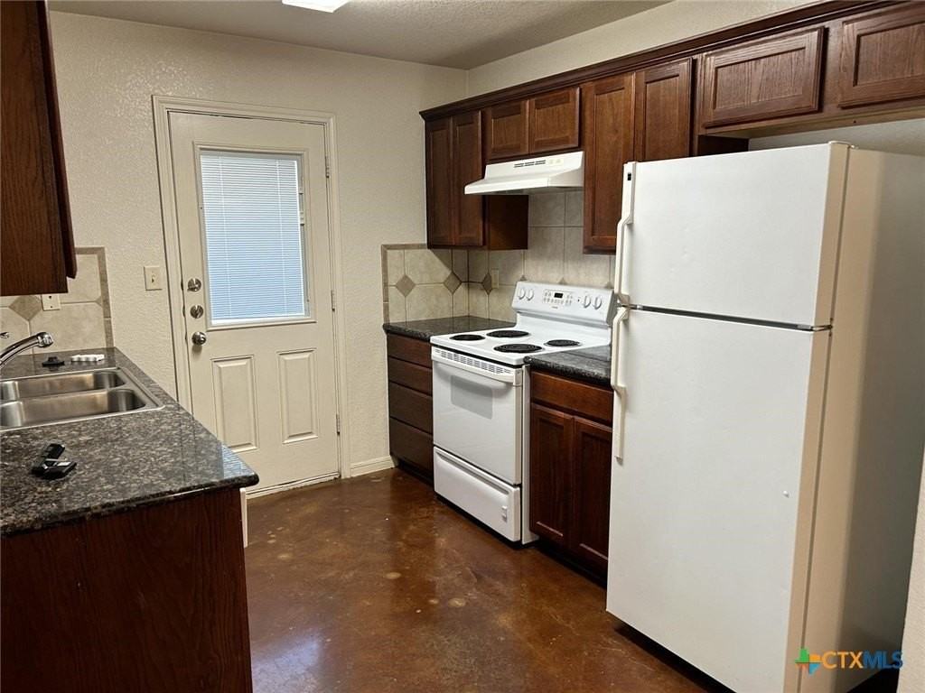 5014 205 Loop #A - Photo 5 of 11
