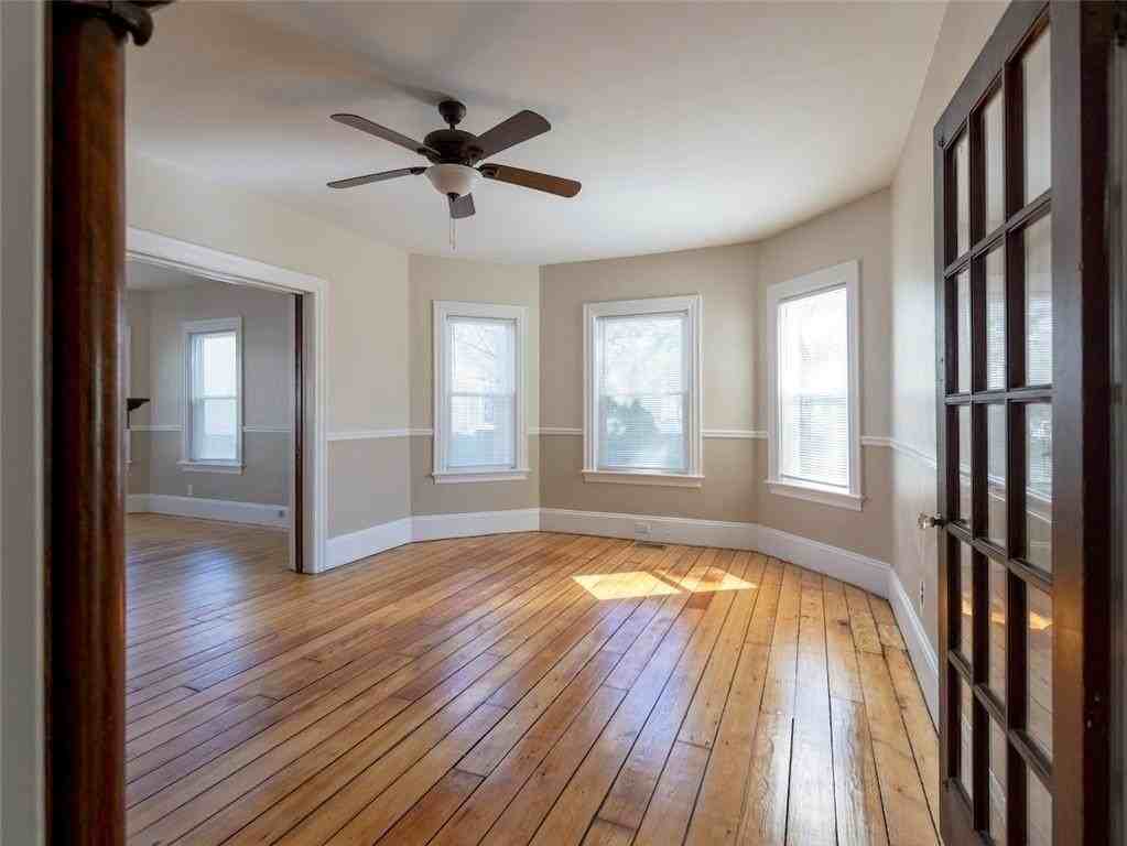 18 Meader St #1 - Photo 5 of 25