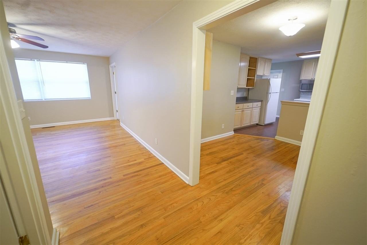 1804 Skyland Dr - Photo 7 of 36