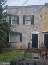4212 Clay St Ne - Photo 1 of 1