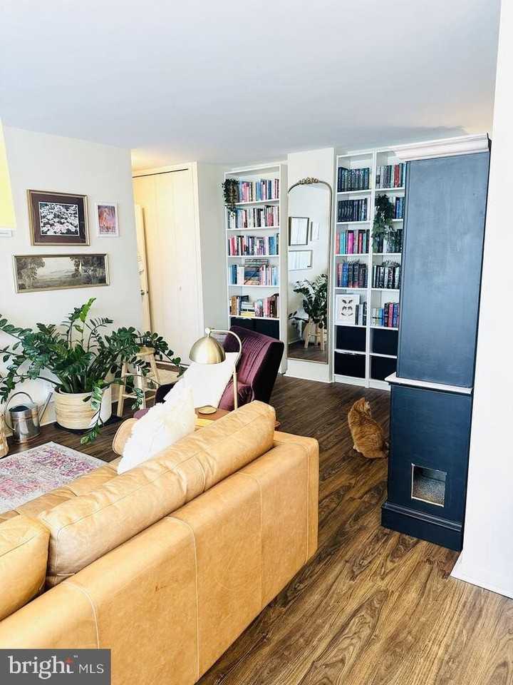 1545 18th St Nw #622 - Photo 2 of 27