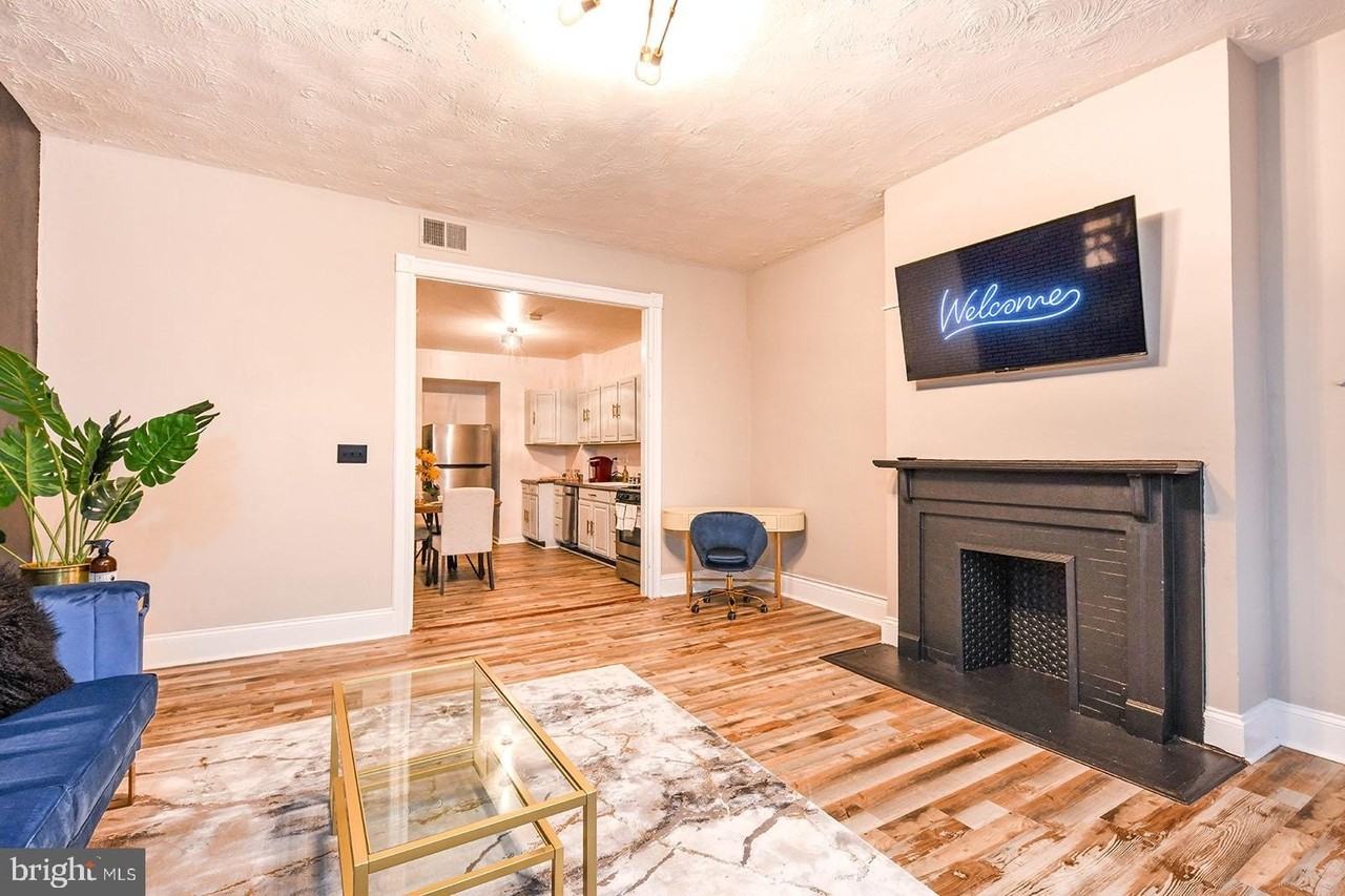 728 Reservoir St #3 - Photo 5 of 23