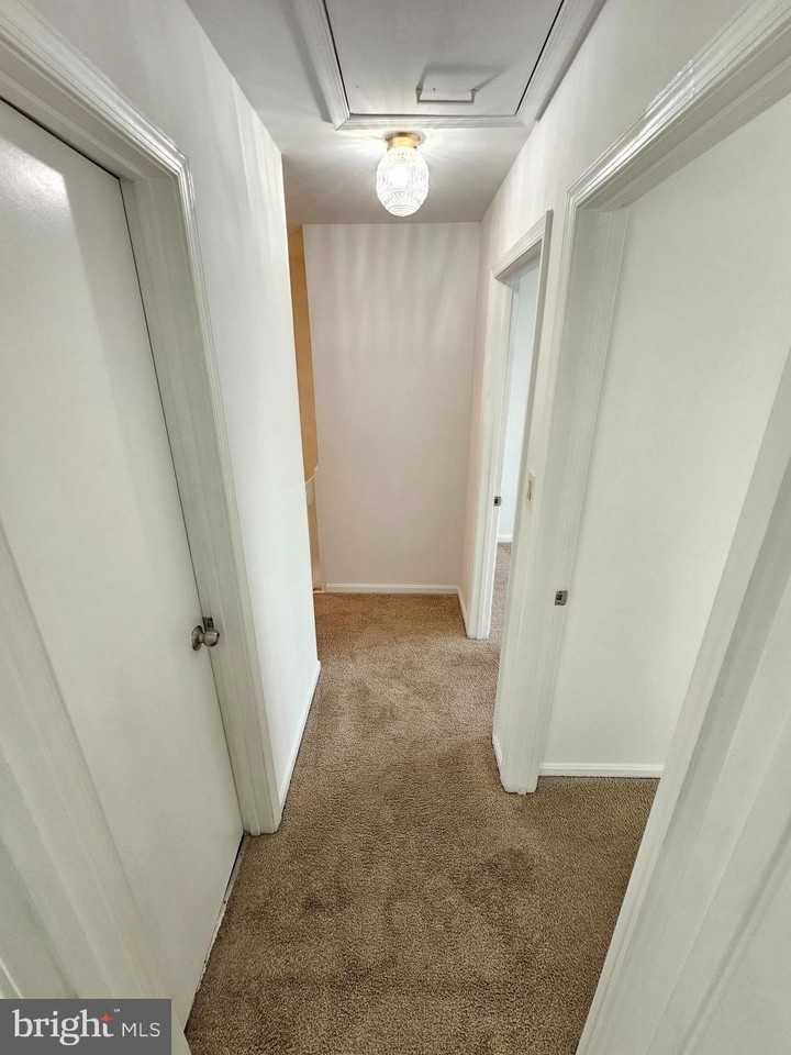 2939 Shepperton Ter - Photo 3 of 29