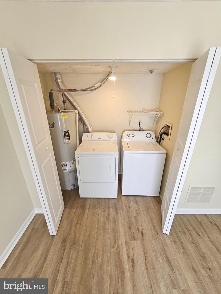 17917 Cottonwood Ter - Photo 6 of 38