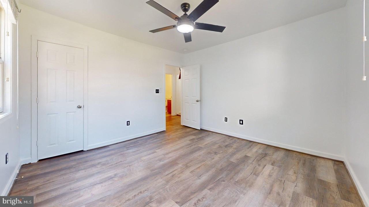 3417 Allison St - Photo 7 of 38