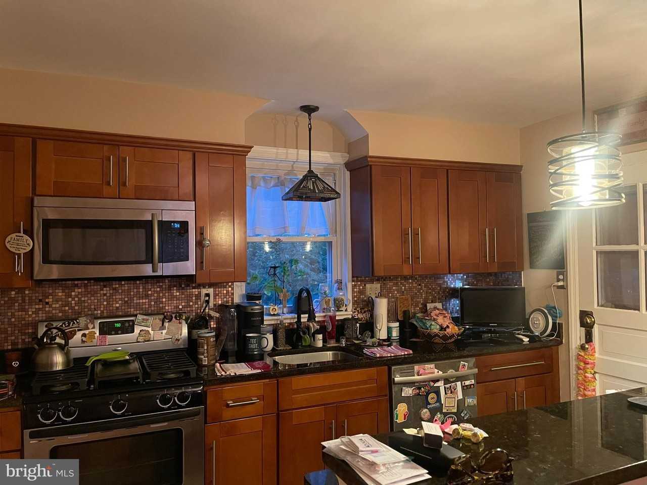 3101 63rd Ave - Photo 7 of 15