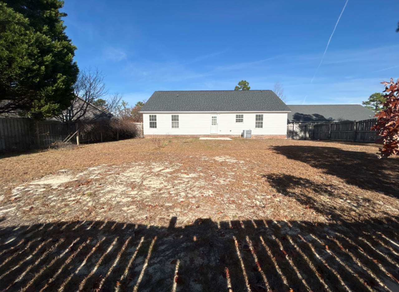 108 Riverwalk Ct - Photo 2 of 2