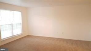 22096 Saint Inigoes Ct - Photo 5 of 11