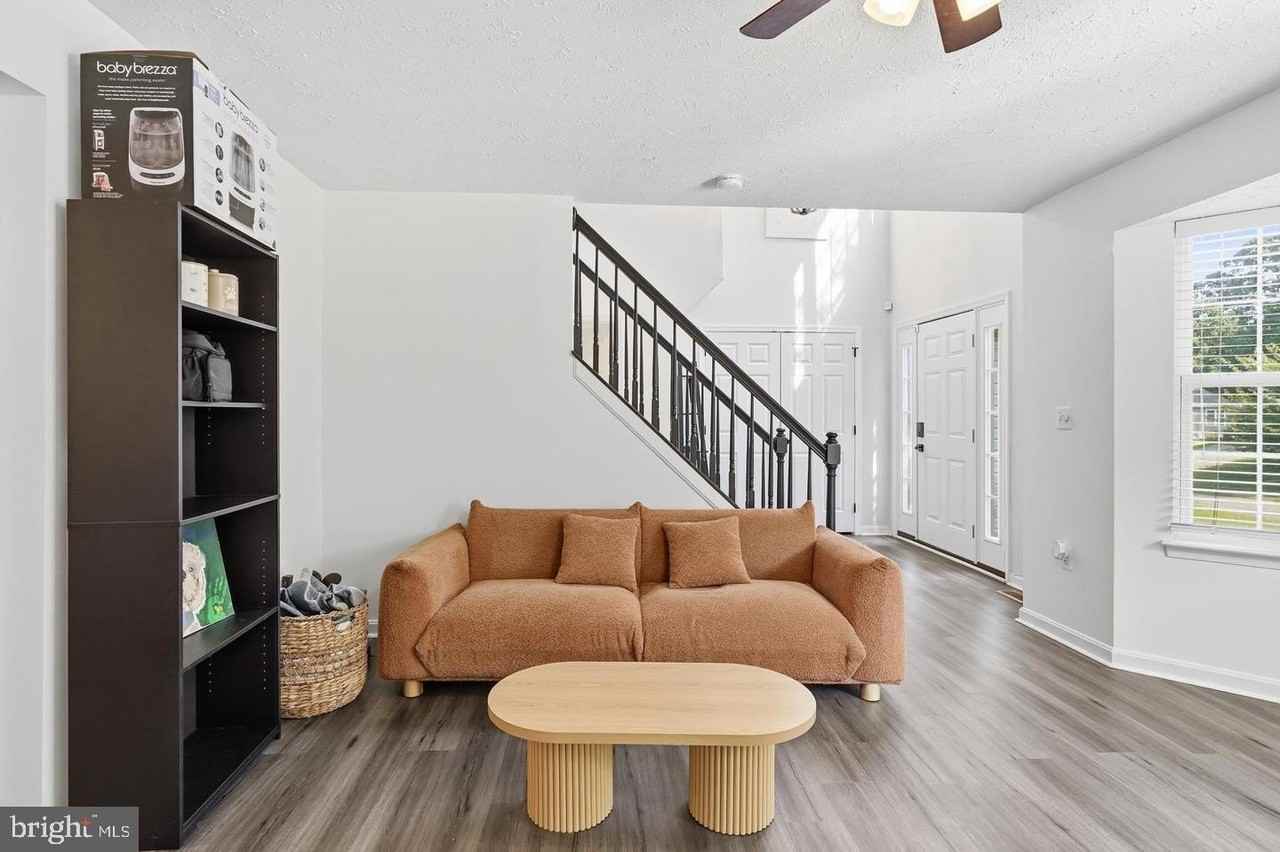 46702 Sandalwood St - Photo 7 of 50