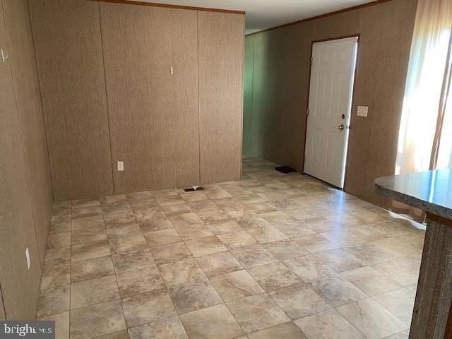13380 Newtown Rd - Photo 3 of 7
