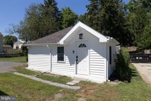 featured image of 3511 Main St #1