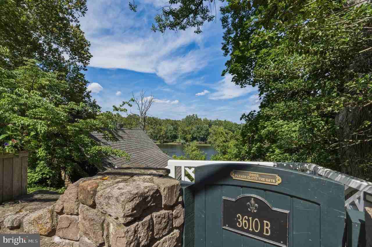 3610B River Rd - Photo 3 of 50
