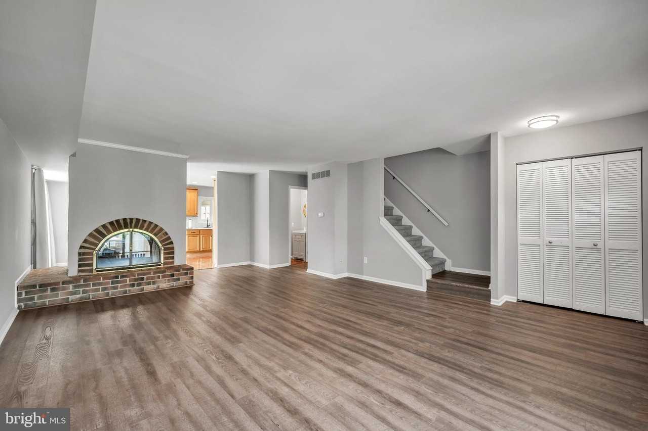 20 Gatehouse Ln - Photo 7 of 35