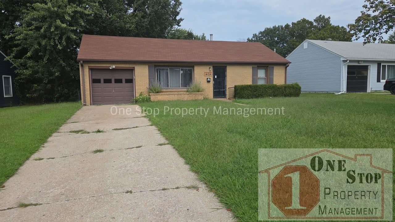 404 Ne 67th Ter - Photo 2 of 26