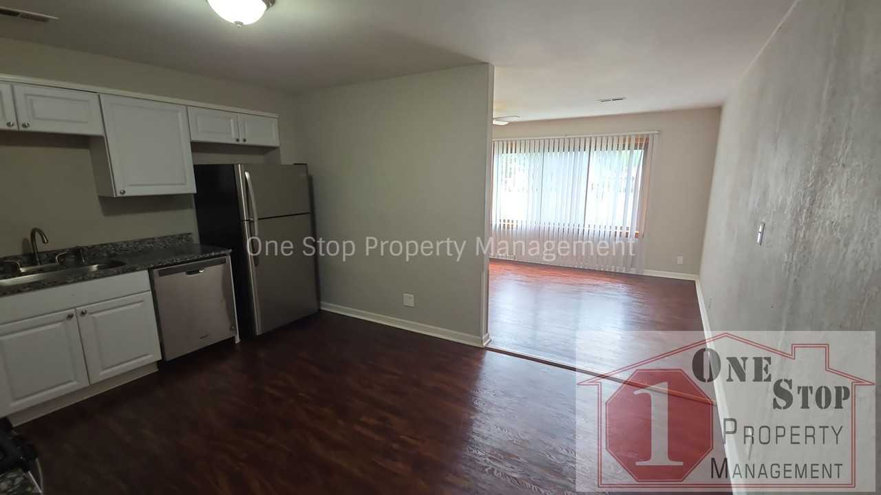 404 Ne 67th Ter - Photo 7 of 26