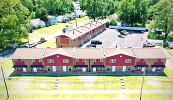 featured image of 16 Berwyck Dr