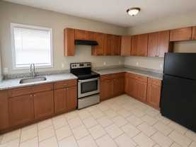 190 Washington St #2R - Photo 1 of 1