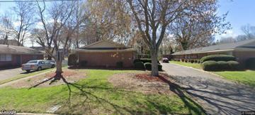 featured image of 403-417 403-417 and 408-418 W Franklin St