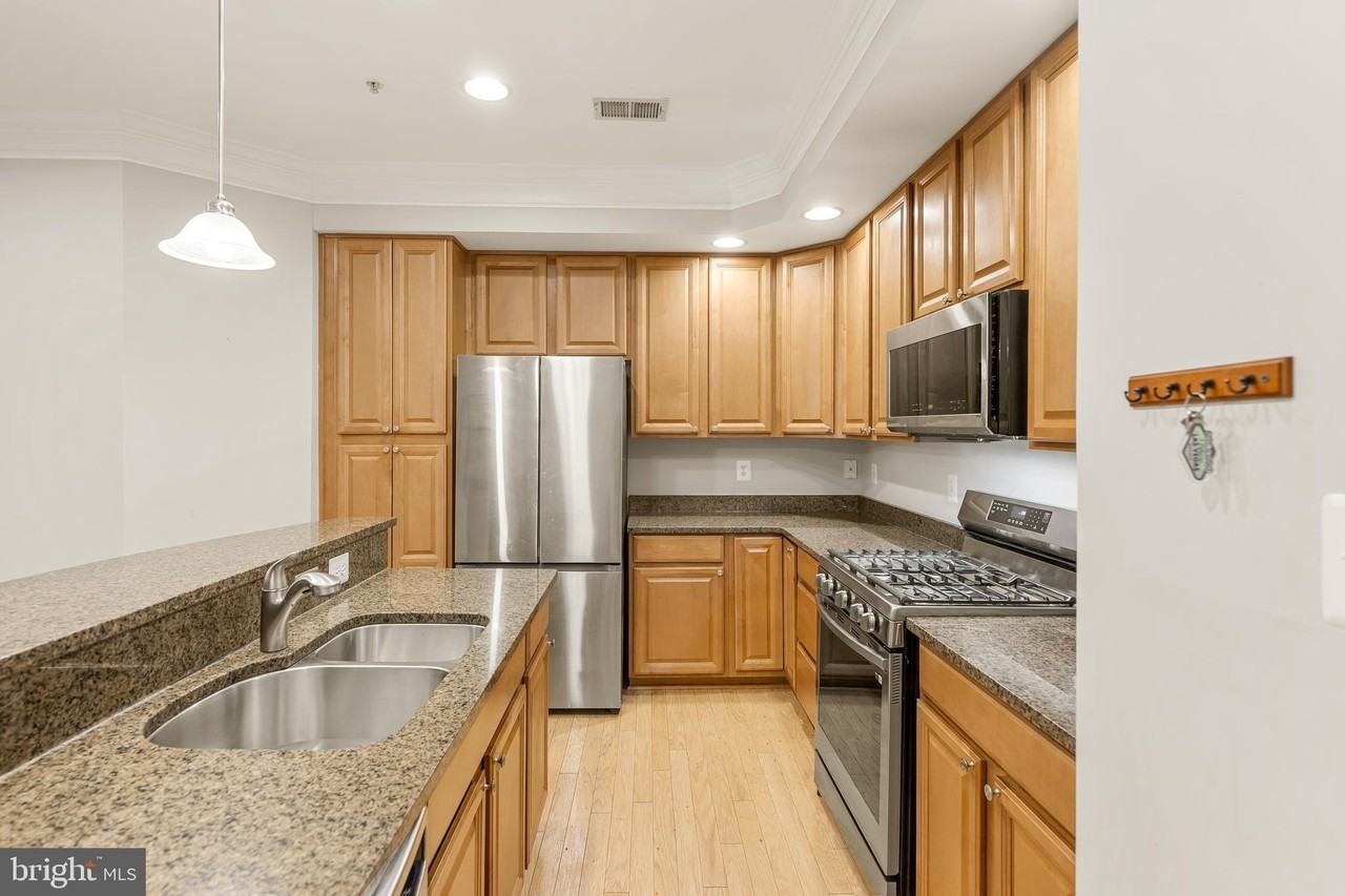 5718 Callcott Way - Photo 2 of 35