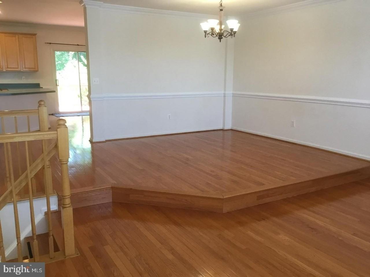 5271 Ballycastle Cir - Photo 4 of 30