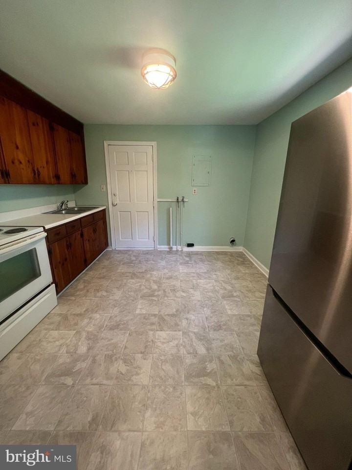 3520 Loren Dr - Photo 5 of 17