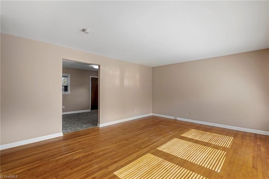 2318 New Orleans St - Photo 2 of 24