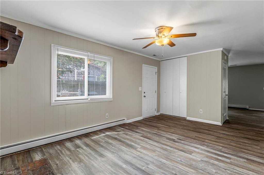 3005 Kilkenny Ave - Photo 7 of 31