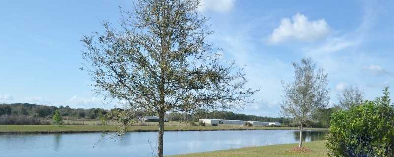 1773 Strathmore Cir - Photo 2 of 10