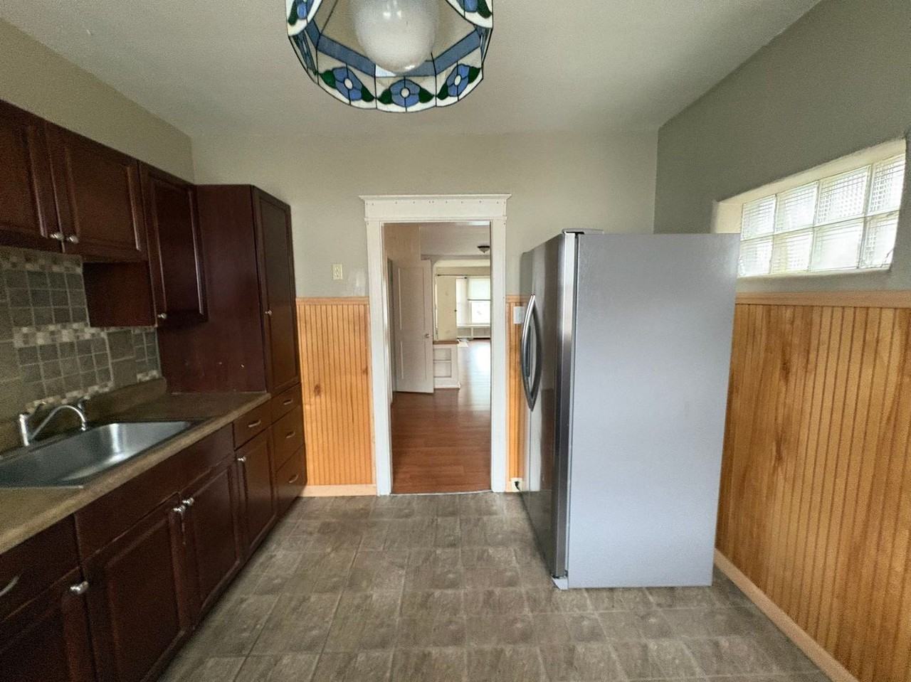 4112 Stirling St - Photo 7 of 13