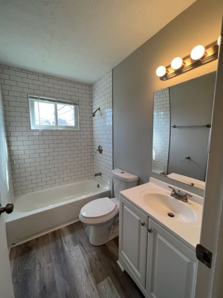 5441 Deforest Dr - Photo 7 of 21